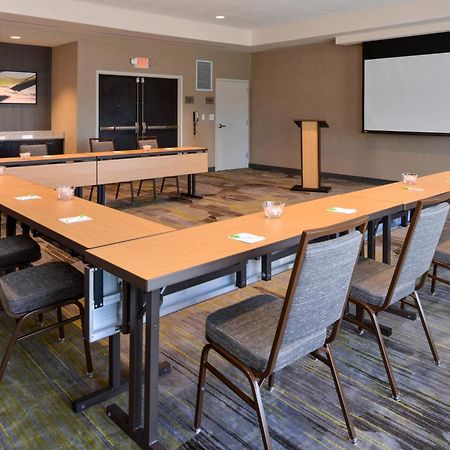 Courtyard By Marriott St. Louis St. Peters Otel Saint Peters Dış mekan fotoğraf