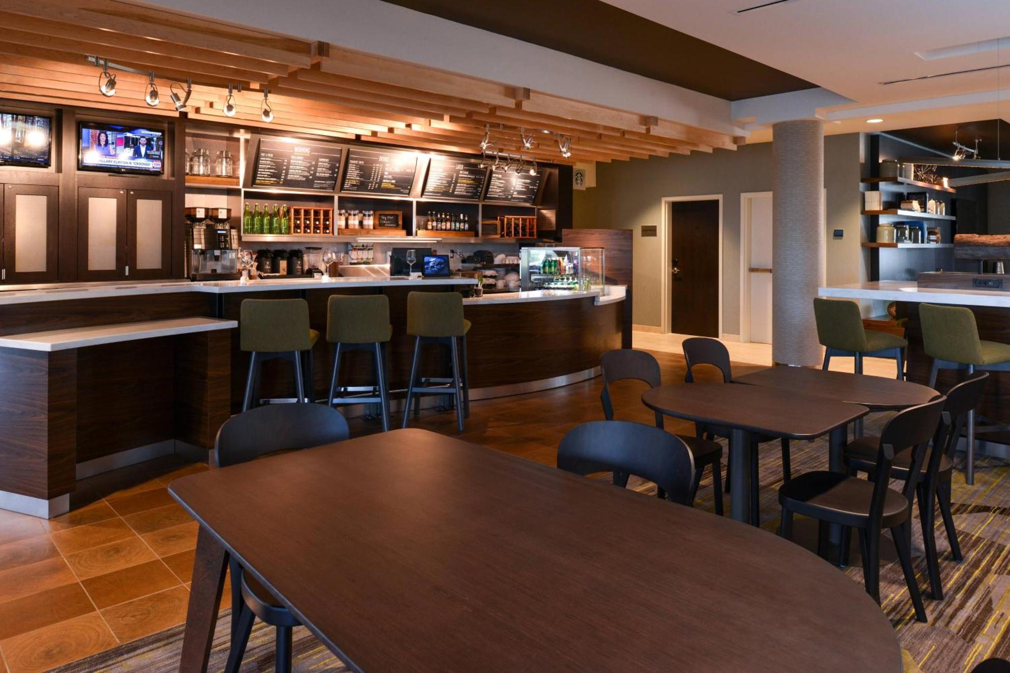 Courtyard By Marriott St. Louis St. Peters Otel Saint Peters Dış mekan fotoğraf